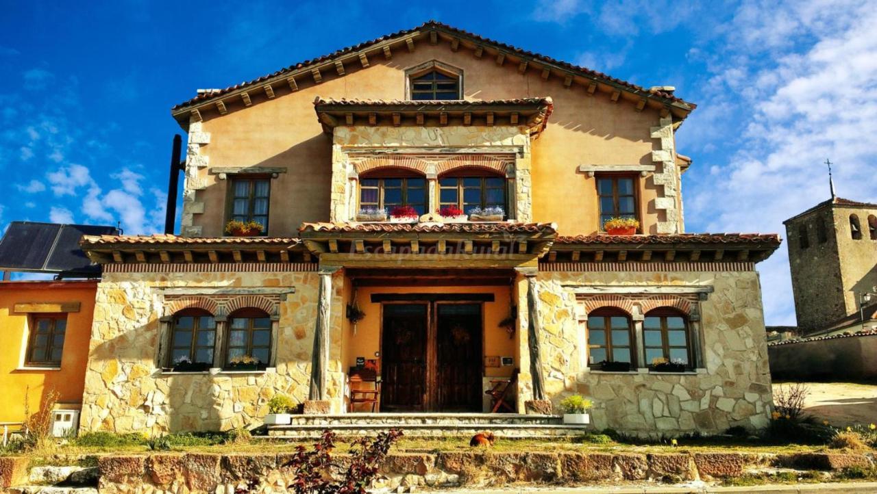 Maison d'hôtes El Camino Real à Villovela de Pirón Extérieur photo